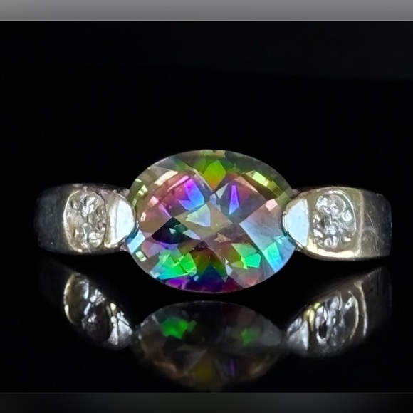 925 Sterling Silver Jewelry - 925 sterling silver mystic topaz ring. Beautiful faceted stone. Sz 9
